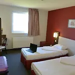 Dc Charleroi Airport 3* Gosselies