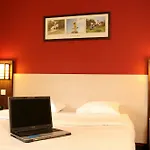 Dc Charleroi Airport 3* Gosselies