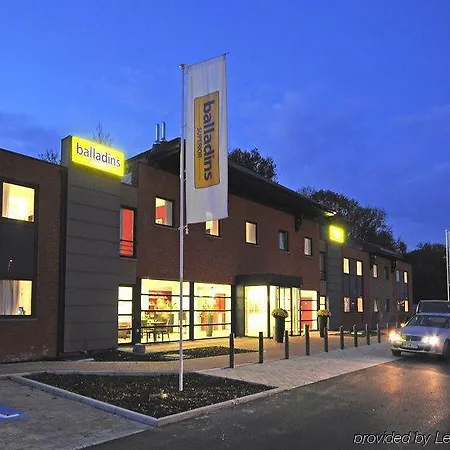 Dc Airport 3* Charleroi