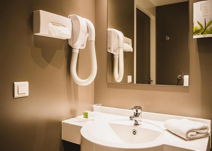 Szálloda Dc Charleroi Airport Gosselies