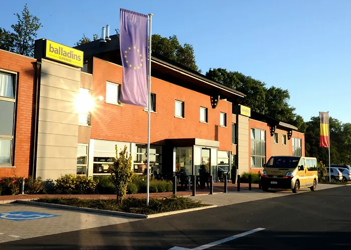Dc Charleroi Airport Szálloda 3*